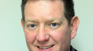 Contractor calls on industry to attract more professionals