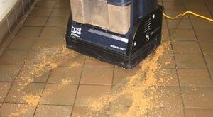 Dry extraction cleans grouted and textured floors