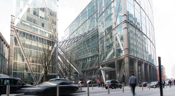 Contract extension with Equiniti Group