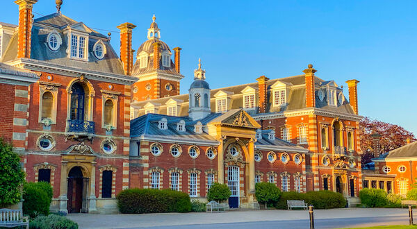 Another decade added to Wellington College contract