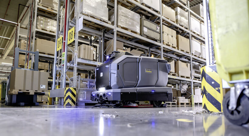 KIRA B 200 - the 'next generation of autonomous scrubber dryer'